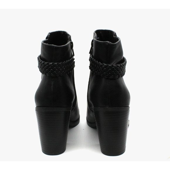 Journee Collection Women's Maggie Bootie - Picture 2 of 7